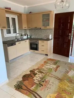 Villa, 4 Yatak Odası, Şömine