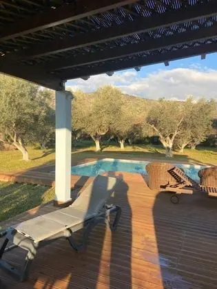 Villa, 4 Yatak Odası, Şömine