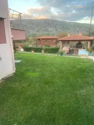 Villa, 4 Yatak Odası, Şömine