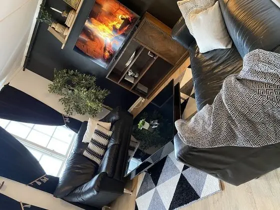 Apart Daire, 2 Yatak Odası, Göl Manzaralı