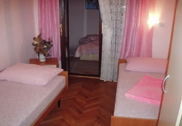 Apart Daire (Lile - comfortable apartment and 3 be)