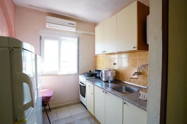 Apart Daire (Lile - comfortable apartment and 3 be)