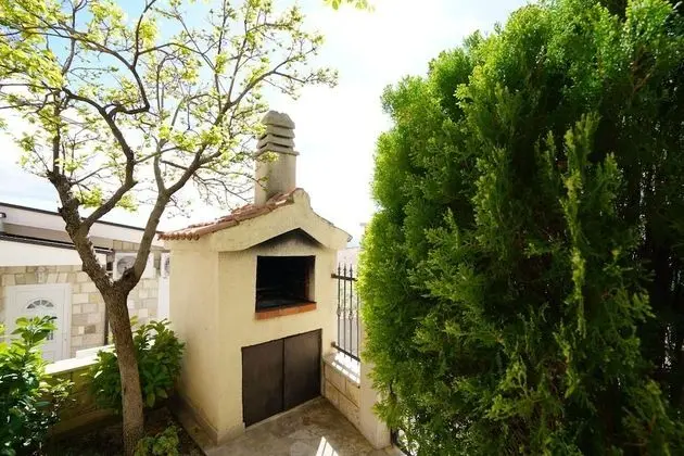 Apart Daire (Lile - comfortable apartment and 3 be)