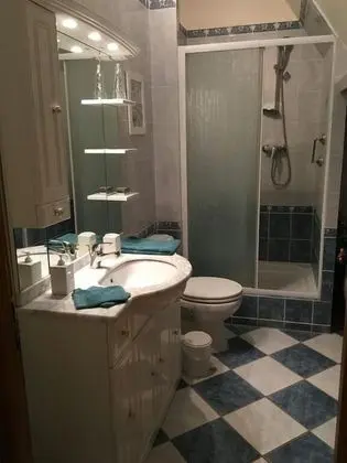 Tek Büyük Yataklı Oda (Lavande)