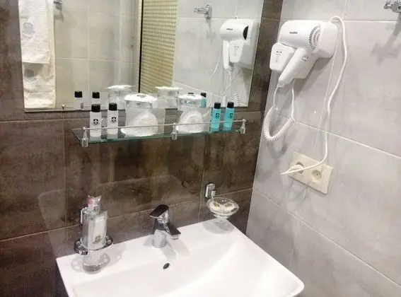 Standard Üç Kişilik Oda