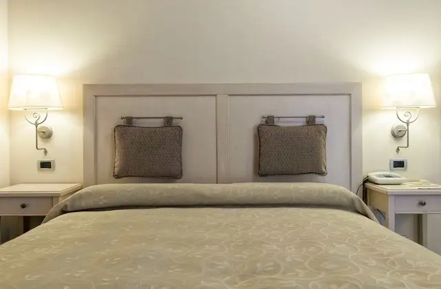 Economy Tek Büyük veya İki Ayrı Yataklı Oda