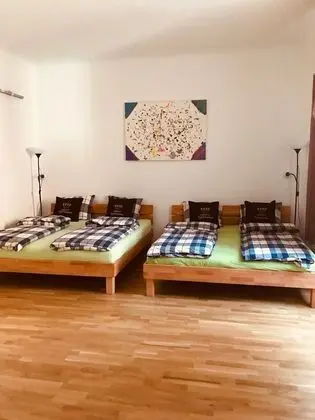 City Stüdyo, Şehir Manzaralı