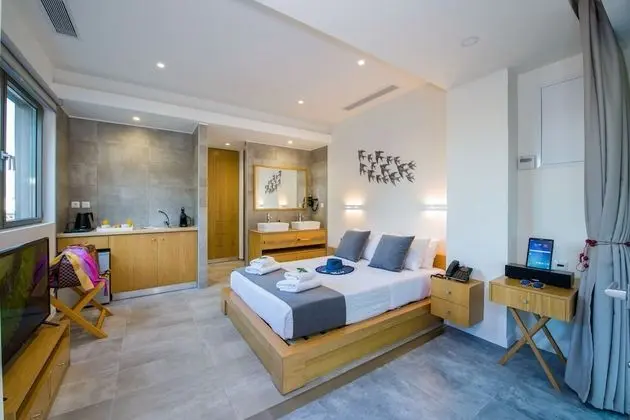 Luxury Tek Büyük Yataklı Oda, Bahçe Manzaralı