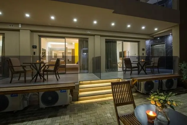 Luxury Tek Büyük Yataklı Oda, Bahçe Manzaralı
