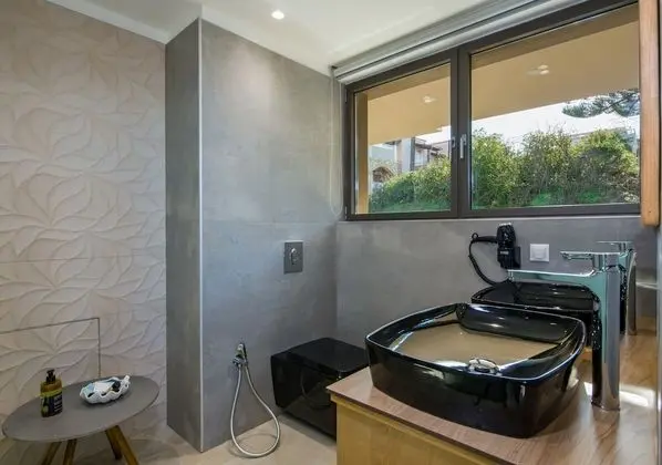 Luxury Tek Büyük Yataklı Oda, Deniz Manzaralı