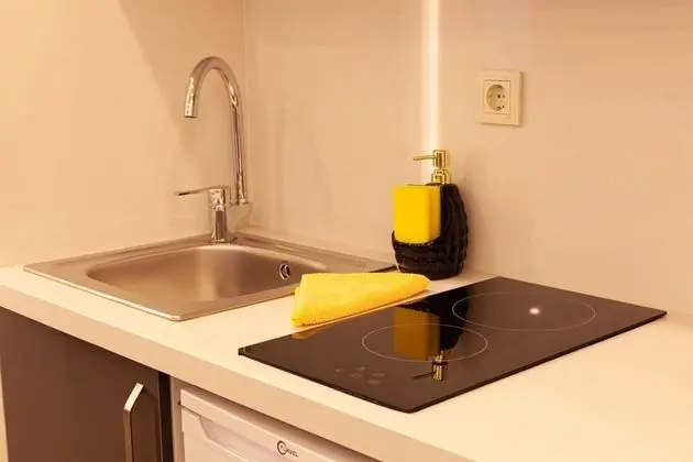 Comfort Süit, 1 Çift Kişilik Yatak ve Çekyat, Sigara İçilebilir, Avlu Manzaralı