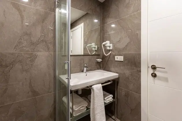 Deluxe Süit, Birden Çok Yatak, Sigara İçilebilir, Şehir Manzaralı