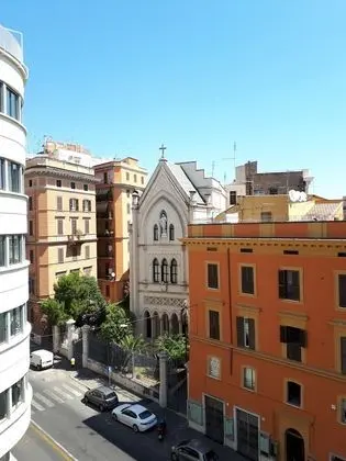 Standard Üç Kişilik Oda, Balkon, Şehir Manzaralı