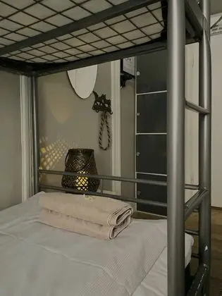 Basic Ortak Ranzalı Oda, Ortak Banyo (4 beds)
