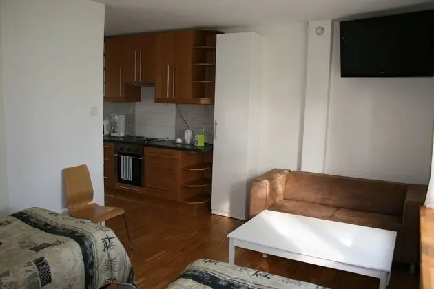 Apart Daire, 2 Yatak Odası, Bahçe Manzaralı