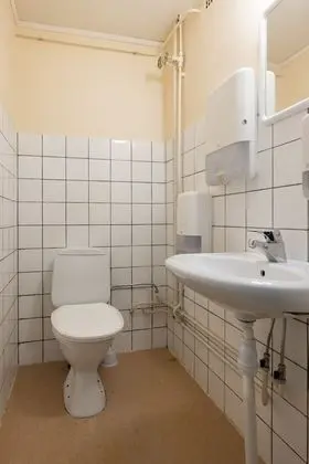Basic Tek Büyük Yataklı Oda, Ortak Banyo
