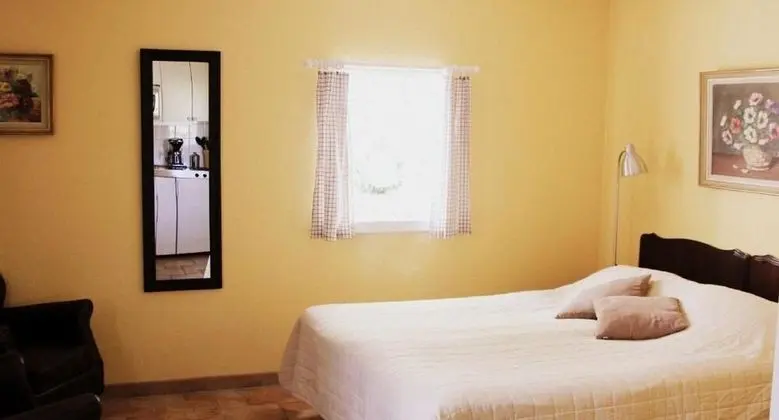 Tek Büyük veya İki Ayrı Yataklı Oda