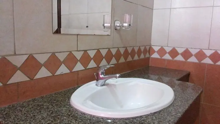 Superior Tek Büyük Yataklı Oda, Bahçe Manzaralı
