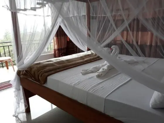 Luxury Oda, Balkon