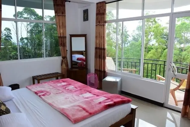 Luxury Oda, Balkon