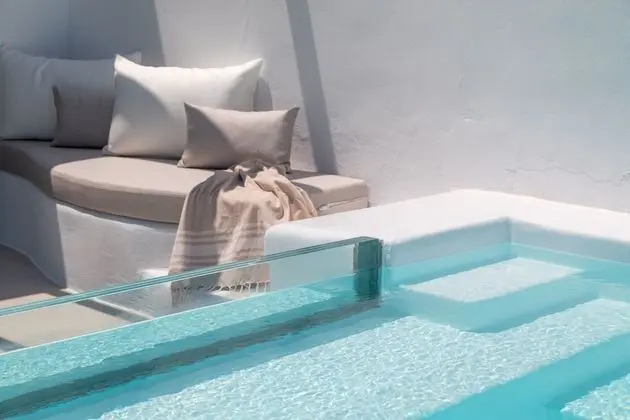 Sea View Junior Suite, Heated Private Infinity Pool with Glass Wall