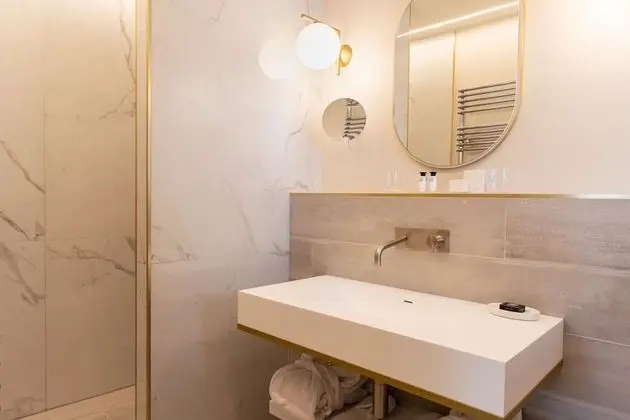 Deluxe Oda, 1 En Büyük (King) Boy Yatak, Sigara İçilmez, Zemin Kat (Twin bed on request)