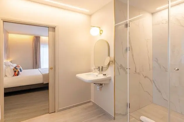 Süit, 1 En Büyük (King) Boy Yatak, Sigara İçilmez, Teras