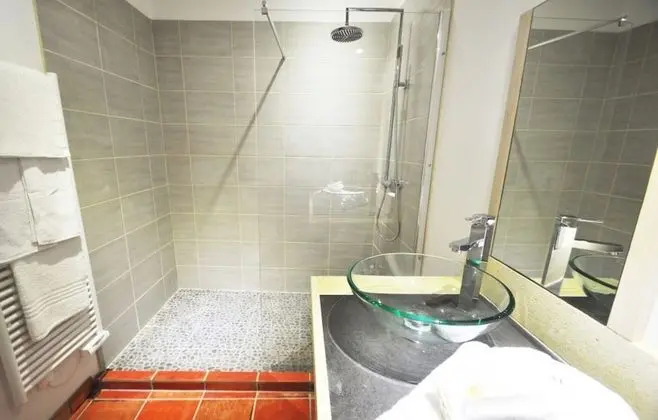 Traditional Oda (Orée du Bois)