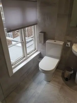 Deluxe Tek Büyük Yataklı Oda, Küvet