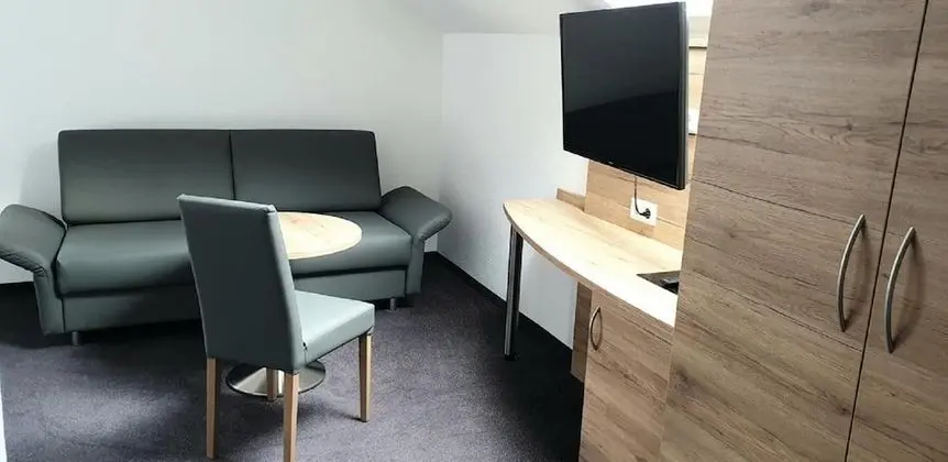 Comfort Tek Büyük Yataklı Oda