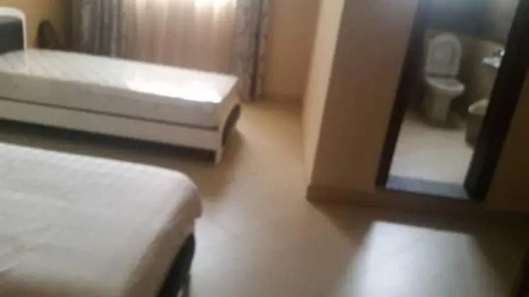 Tek Büyük veya İki Ayrı Yataklı Oda
