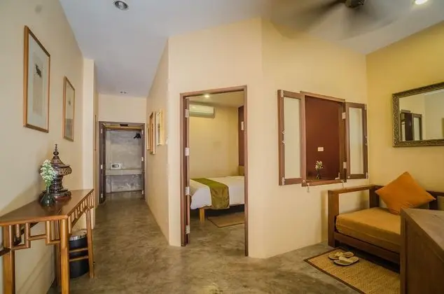 Mini Suite