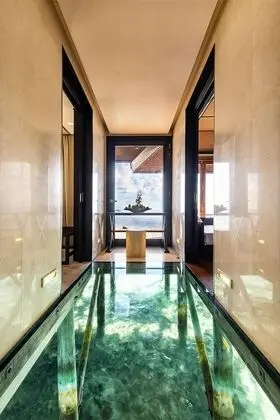 Deluxe Villa, Deniz Üstü