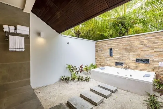 Villa, Plaj Kenarı