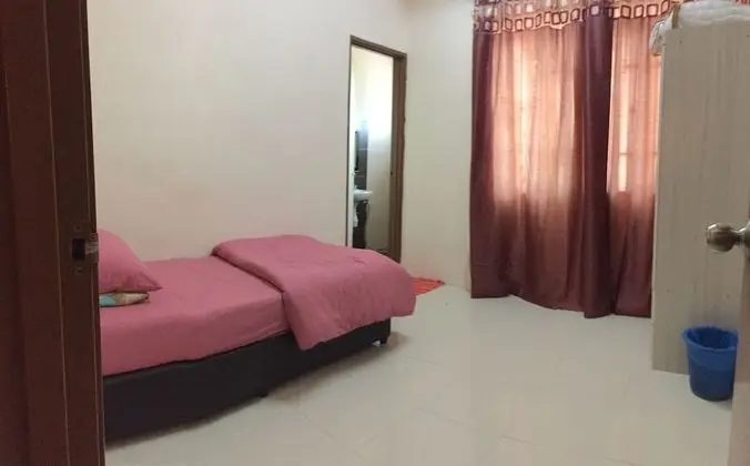 Ev, Birden Çok Yatak, Sigara İçilebilir