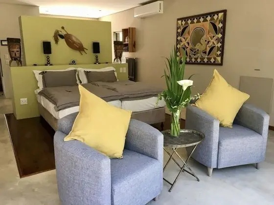 Luxury Süit, Bahçeli