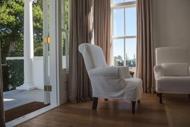 Deluxe Tek Büyük Yataklı Oda, Bahçe Manzaralı