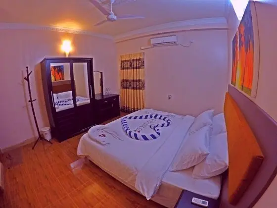 Deluxe Tek Büyük Yataklı Oda, Balkon, Şehir Manzaralı