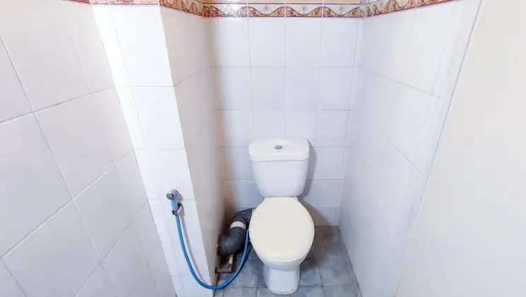 Transit Room Max 6 Hour