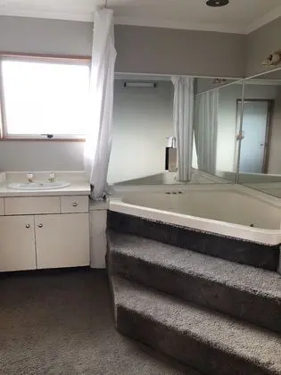 Standard Süit, 1 Yatak Odası (Spa Unit)