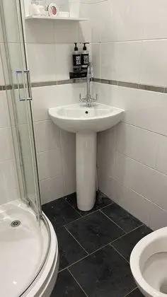Deluxe Tek Büyük Yataklı Oda (Room 1)