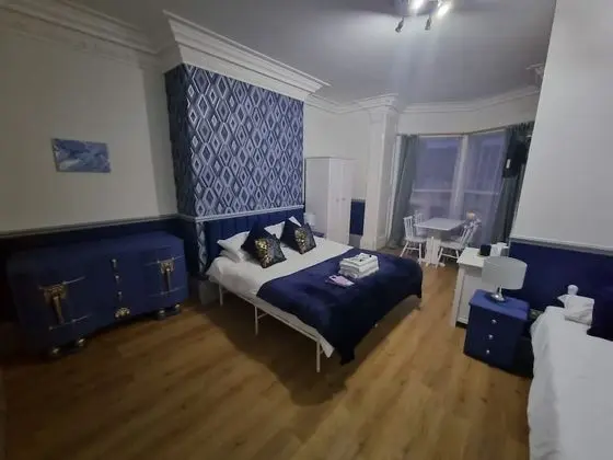 Tek Büyük Yataklı Oda (Room 2)