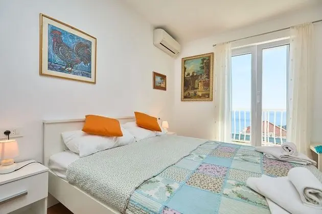 Ev, 3 Yatak Odası, Teras, Deniz Manzaralı