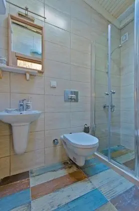 Deluxe Suite , Bahçe Manzaralı
