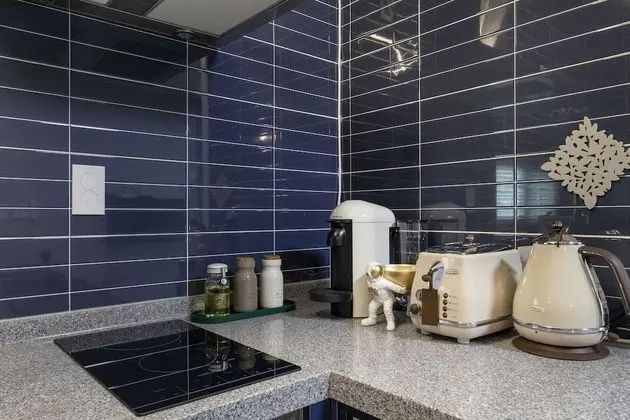 Basic Oda, 1 Büyük (Queen) Boy Yatak, Okyanus Manzaralı (private whirlpool, 102)