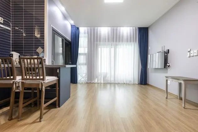 Basic Oda, 1 Büyük (Queen) Boy Yatak, Okyanus Manzaralı (private whirlpool, 102)