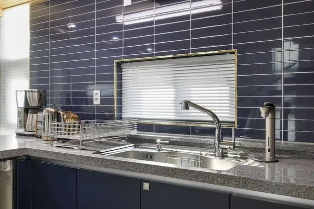 Basic Stüdyo Süit, 2 Büyük (Queen) Boy Yatak, Okyanus Manzaralı (private whirlpool, 101)