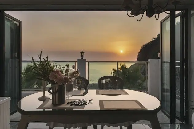 Basic Stüdyo Süit, 2 Büyük (Queen) Boy Yatak, Okyanus Manzaralı (private whirlpool, 101)