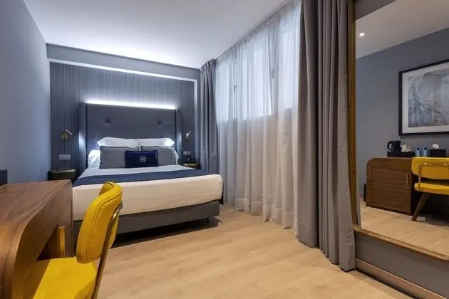 Tek Kişilik Oda (Interior)