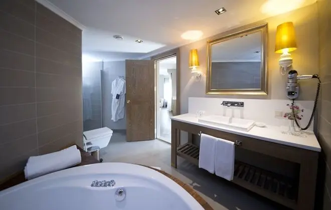 Suite, 1 Bedroom, Jetted Tub
